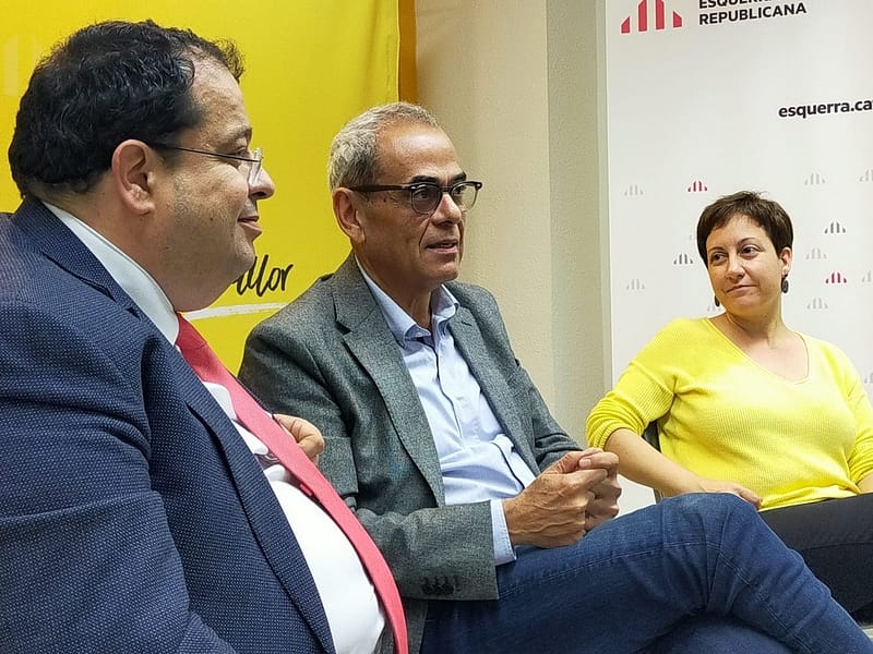 El conseller d'Interior Joan Ignasi Elena participa amb Jaume Graells i Sílvia Casola en l'acte sobre seguretat a l'Hospitalet